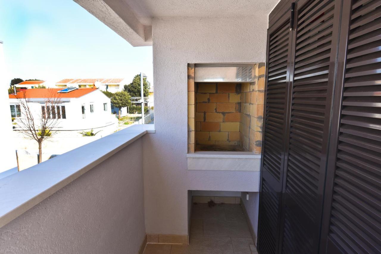 Apartmani Astrado Petrčane Extérieur photo