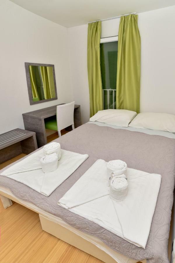 Apartmani Astrado Petrčane Extérieur photo